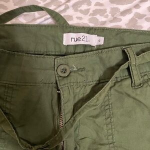 Rue21 green parachute pants